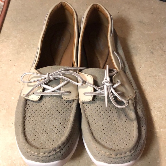clarks boat shoes